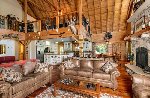 Rutherfordton Cabin | Riverside opulence with game room, private heated pool, hot tub & firepit