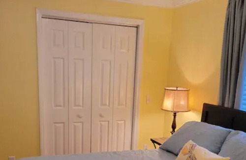 Bakersville House | Roan Mountain Creek Side Hideaway