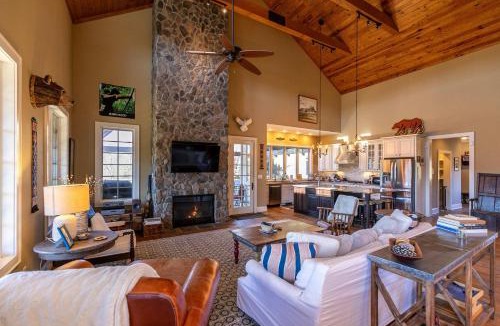 Village on the New House | Robin Hoods Retreat