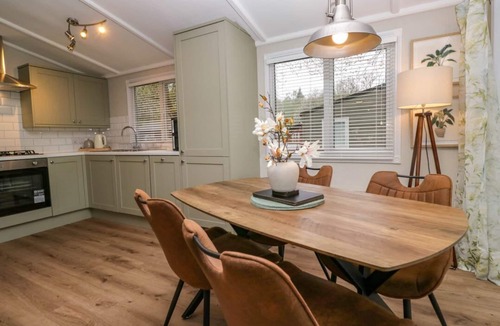 Troutbeck Bridge Cabin | Robin's Lodge, Windermere