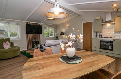 Troutbeck Bridge Cabin | Robin's Lodge, Windermere