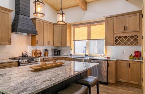 Piney Creek House | Rocky Creek Retreat