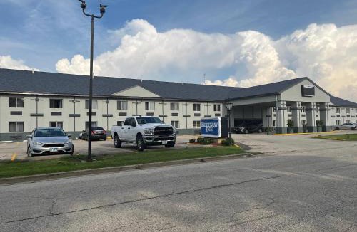 Bloomington Hotel | Rodeway Inn Bloomington - Normal West