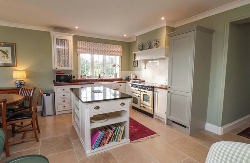 Egton Cottage | Roding Cottage