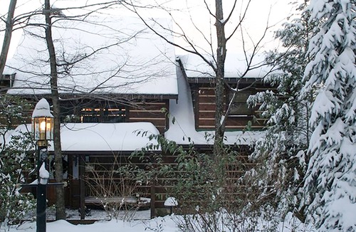 Ferguson Cabin | Romantic Leatherwood Mtn Log Home 19.3 acres/Panoramic View/Near Boone