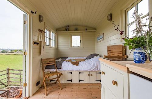 St Mary's Bay House | Romney Marsh Huts by Bloom Stays