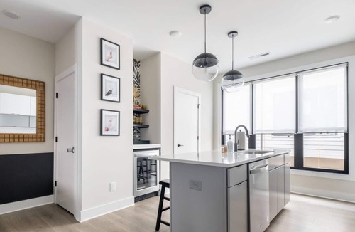 Charlotte House | Rooftop Fire Pit 3BR Near Light Rail & LoSo