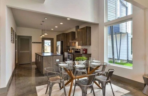 Chestnut Hill House | Rooftop Views & Hot Tub Near Downtown