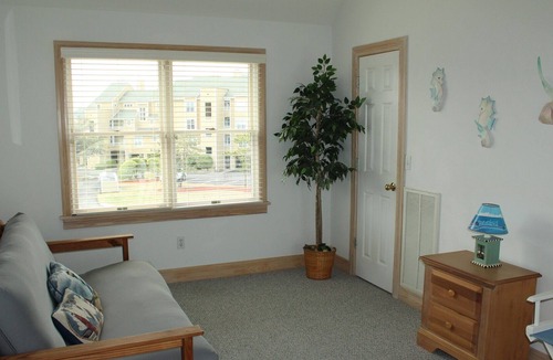 Manteo House | Rudder Village 10, Family and Dog Friendly!