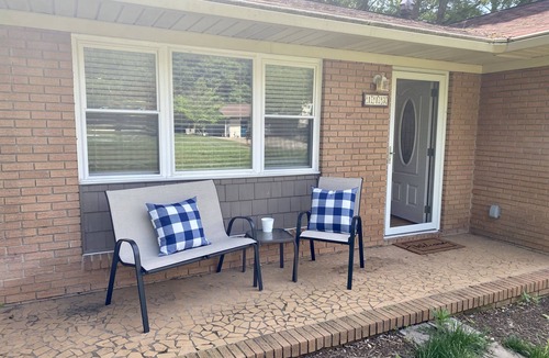 Belmont House | Rustic Belmont Farmhouse - 15 min to uptown Charlotte