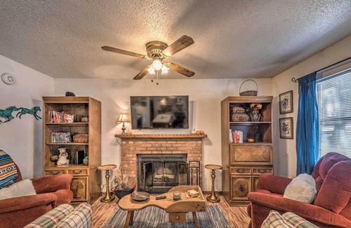 Cloudcroft Cabin | Rustic Cloudcroft Cabin w/ Hot Tub & Fireplace!