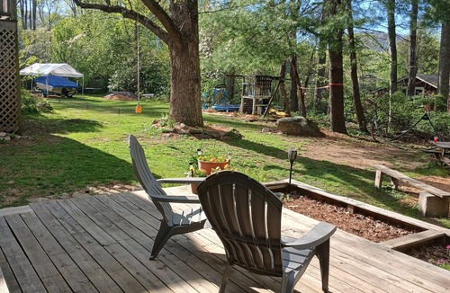 Gerton Cottage | Rustic Hillside Hideaway. A cozy cottage perfect for 2! Hikers paradise! Hot tub