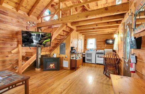 Savanna Cabin | Rustic River Cabin 7