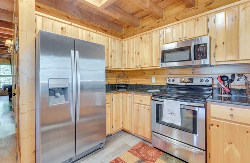 Topton Cabin | Rustic Topton Cabin w/Game Room & Private Hot Tub