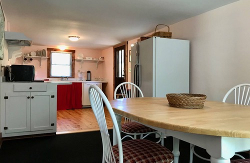 Lansing Cabin | Rustic Updated Cabin in the Heart of the Appalachian High Country