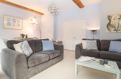 Blythburgh House | Saffron, Blythview