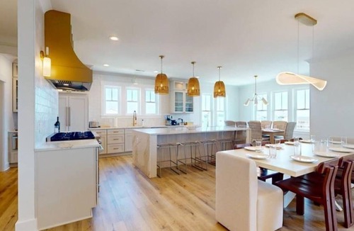 North Carolina Coast House | Salt House | Luxury 7-Suite Beach Retreat w/Pool & Elevator