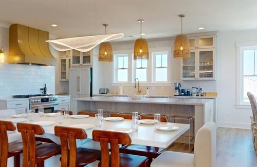 North Carolina Coast House | Salt House | Luxury 4-Suite Beach Retreat w/Pool & Elevator