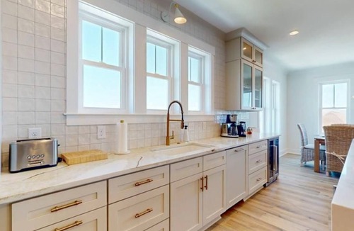 North Carolina Coast House | Salt House | Luxury 4-Suite Beach Retreat w/Pool & Elevator