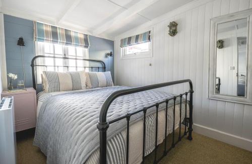 Felixstowe House | Saltmarsh