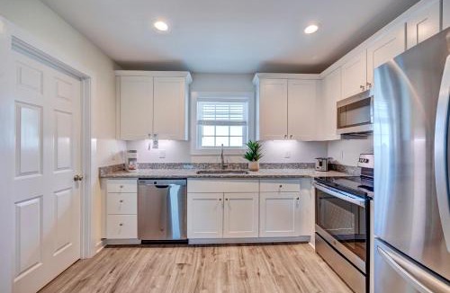 Surf City Apartment | Saltwater 101 1st Floor Barefoot ADA