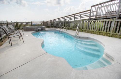 Carolina Beach House | Salty Banana by Carolina Beach Realty