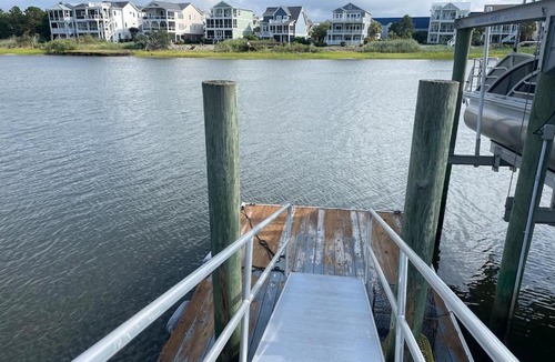 Tranquil Harbour Villa | Salty Breezes