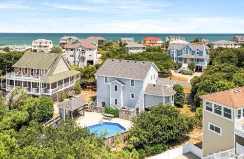 Ocean Hill House | Salty Paws