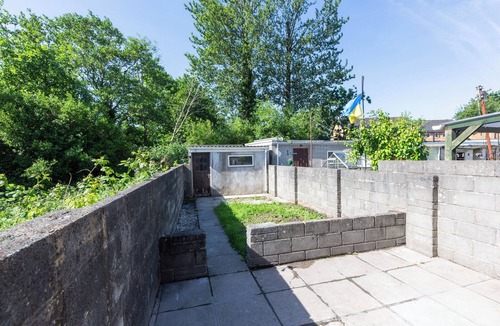 Gorseinon Villa | Sandfields House