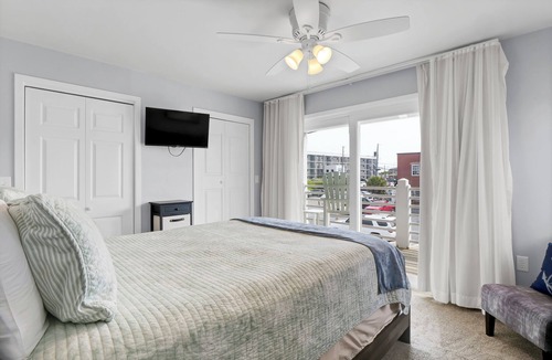 South End Hotel | Sandpeddler Inn & Suites