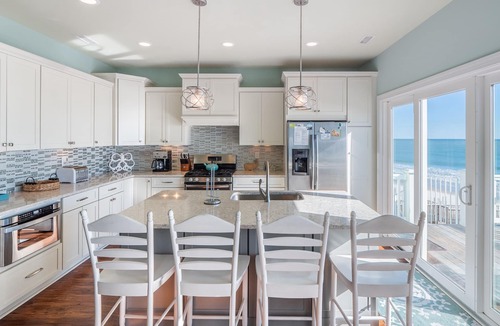 Village of Stump Sound House | Sandy Feet | Oceanfront with Hot tub