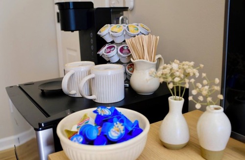 Sanford Apartment | Sanford Suite Retreat - B&B near Downtown
