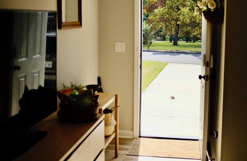 Sanford Apartment | Sanford Suite Retreat - B&B near Downtown