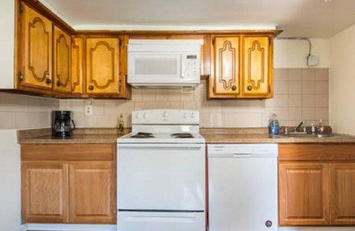 Maxwell House | Sanitized Hip East Nashville Apartment