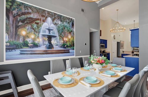 Pooler House | Savannah Family Hub: Game RM, Screened Porch & Work From Home, 15 mins Downtown