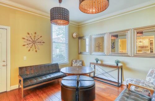 Old West Broad Neighborhood House | Savannah Lez Frederick: Premier
