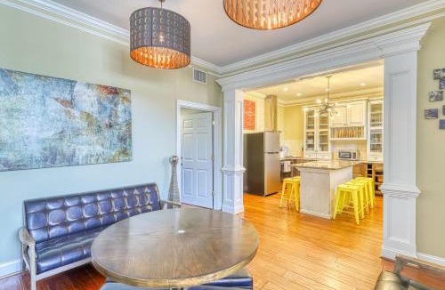 Old West Broad Neighborhood House | Savannah Lez Frederick: Premier