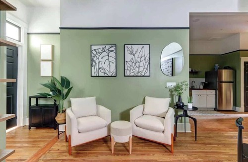 Old West Broad Neighborhood Apartment | Savannah Moss @ The Huntingdon Lofts Collection