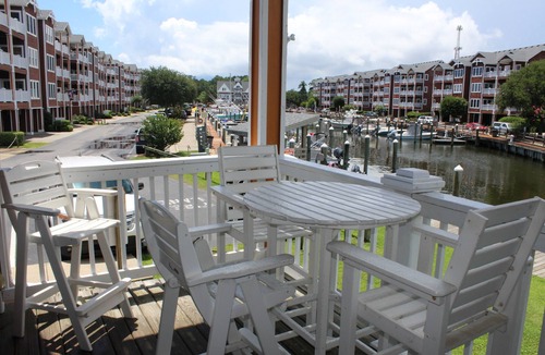 Manteo Condo | SBC1105 - Shallowbag Bay Club 1105