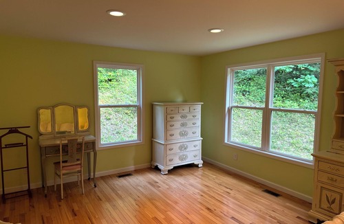 Rosman Cottage | Schalk's Big Woods Cottage