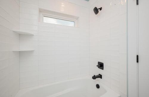Oak Island House | Sea-Batical