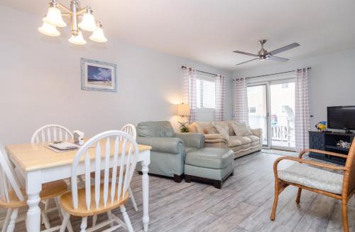 Wilmington Beach House | Sea La Vie by Bryant Real Estate