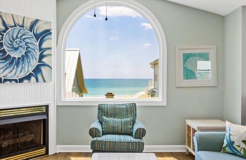 Village of Stump Sound House | Sea La Vie