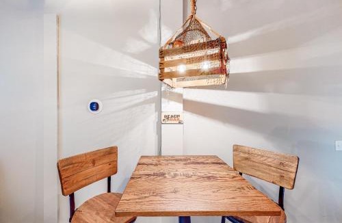 Tranquil Harbour House | Sea N Red - lower