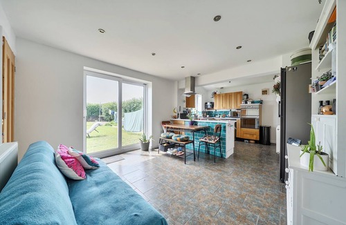 Sea Palling Apartment | Sea Palling 2 bed/2 bath beach apartment Sleeps 4