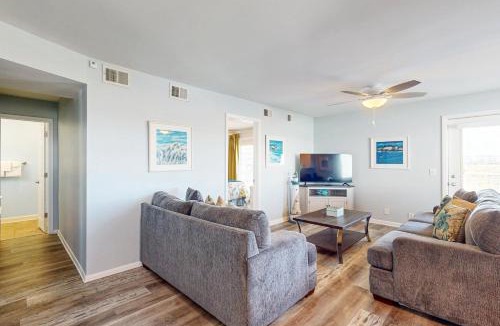 Ocean Isle Beach Apartment | Sea Pointe