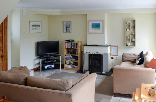 Treator House | Sea Shells