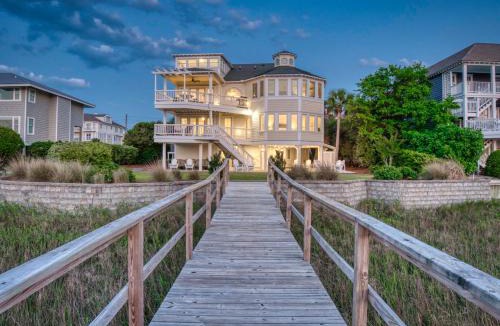 Shell Island House | Sea Tranquility by Sea Scape Properties