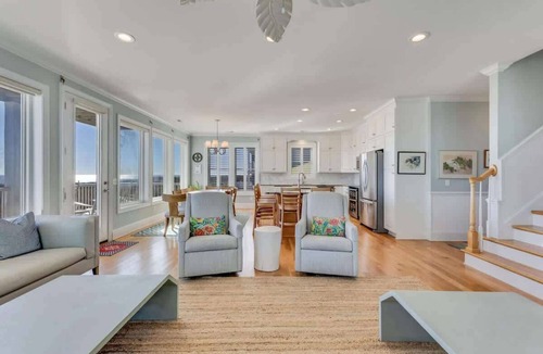 North Carolina Coast House | SeaOver Cottage Summa