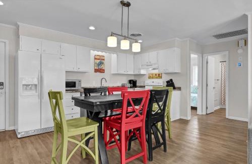 Shell Island House | Seaview Unit A by Sea Scape Properties